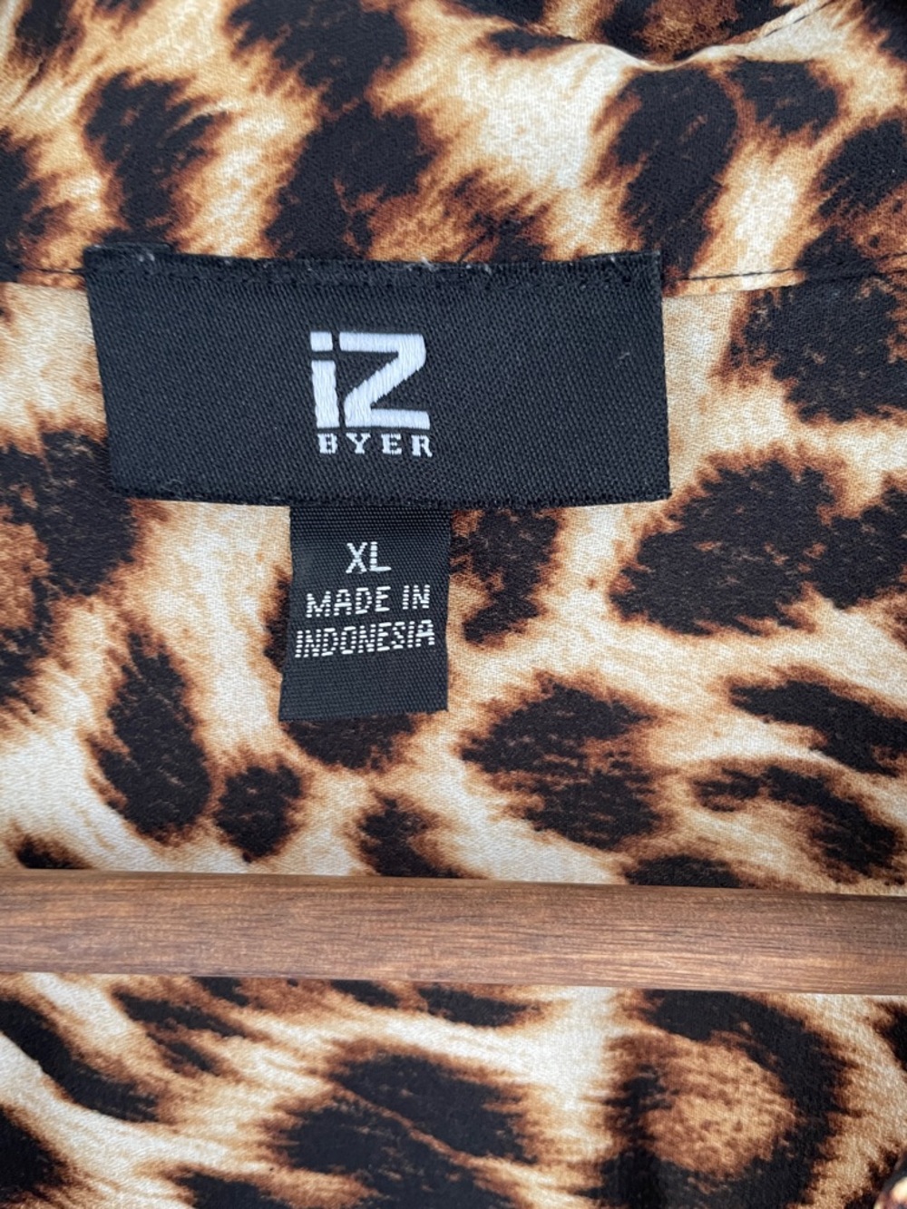 iZ Byer Sheer Leopard Print Button-Front Women's Blouse - Brown XL - Picture 2 of 5